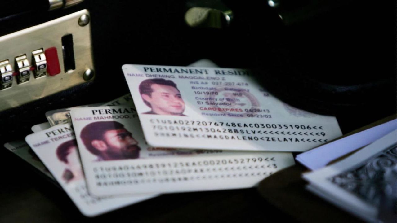 CNNE 686684 - ¿recortara trump la inmigracion legal?