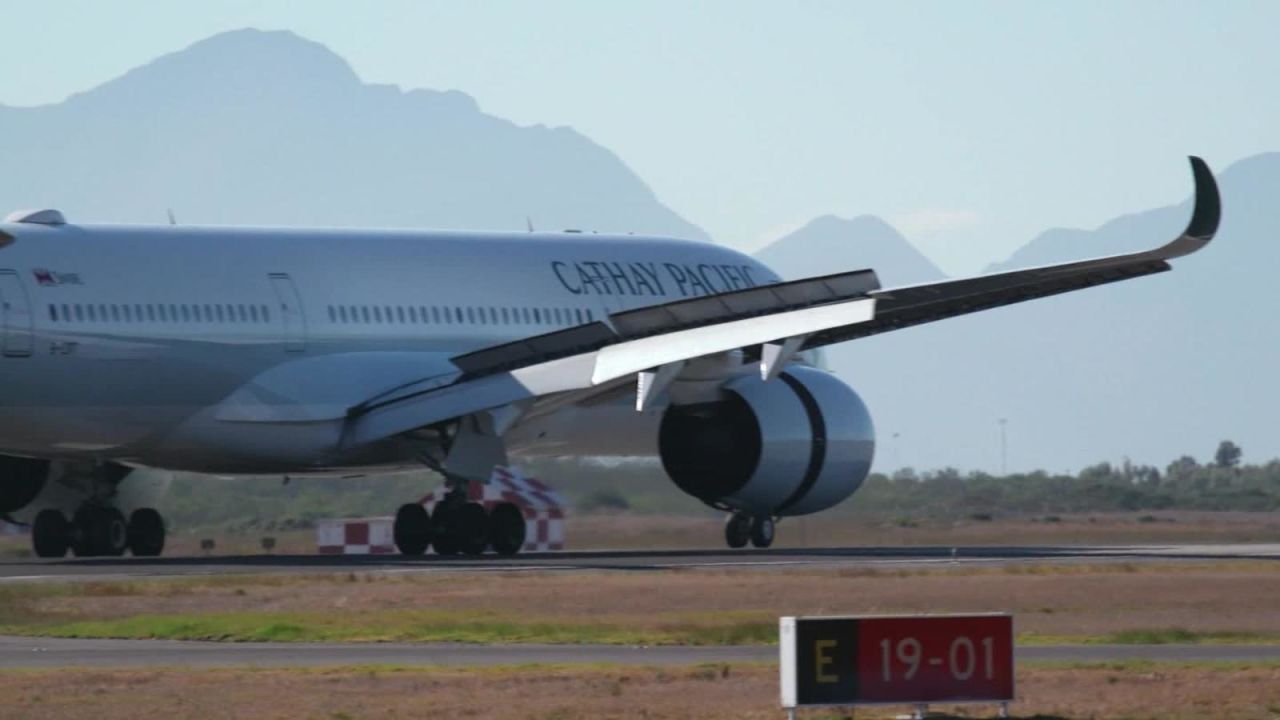 CNNE 687865 - ¿como respondera cathay pacific a la presion de china?