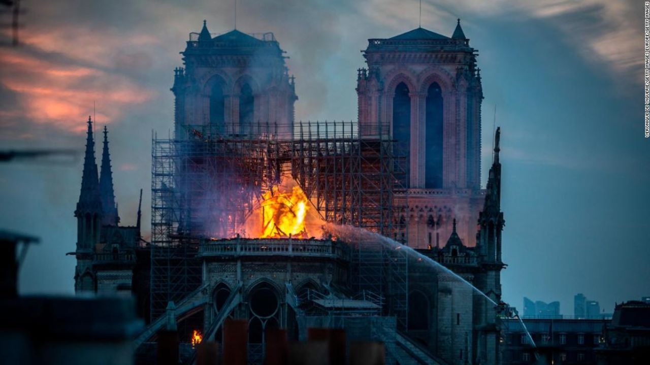 CNNE 688662 - notre-dame-paris