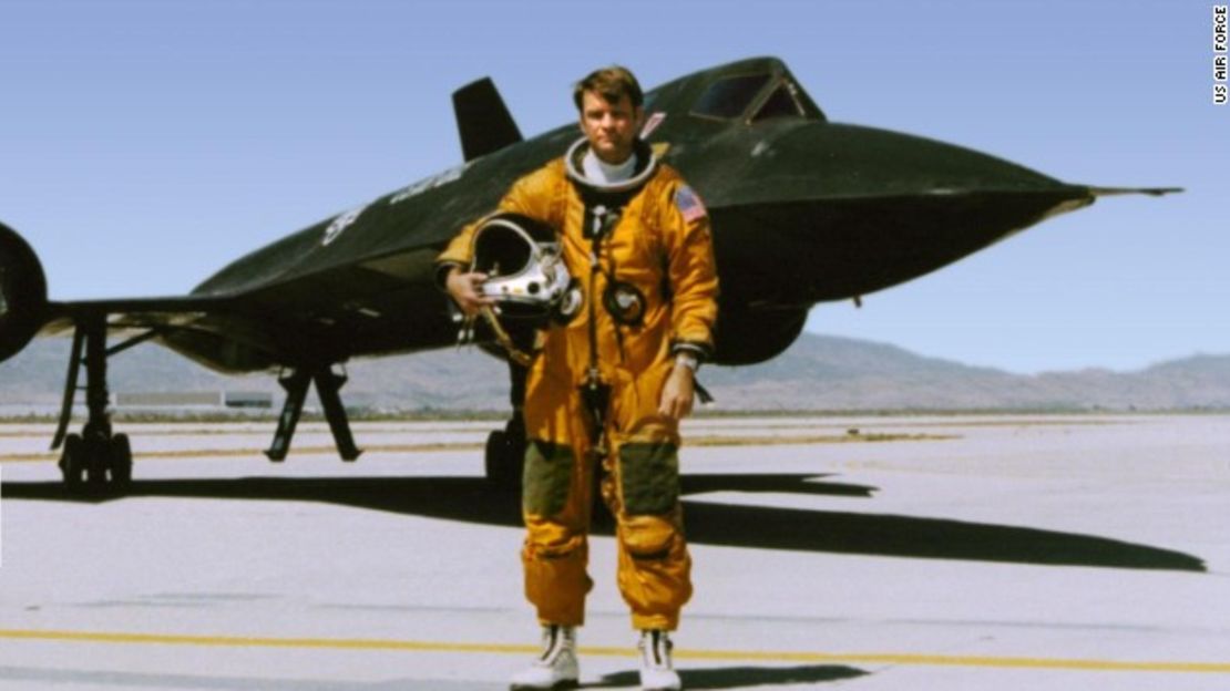 CNNE 68eb5d39 - 150305074050-sr-71-spy-plane-george-morgan-story-top