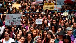 CNNE 692210 - ¿que logro la protesta de mujeres en la capital mexicana?