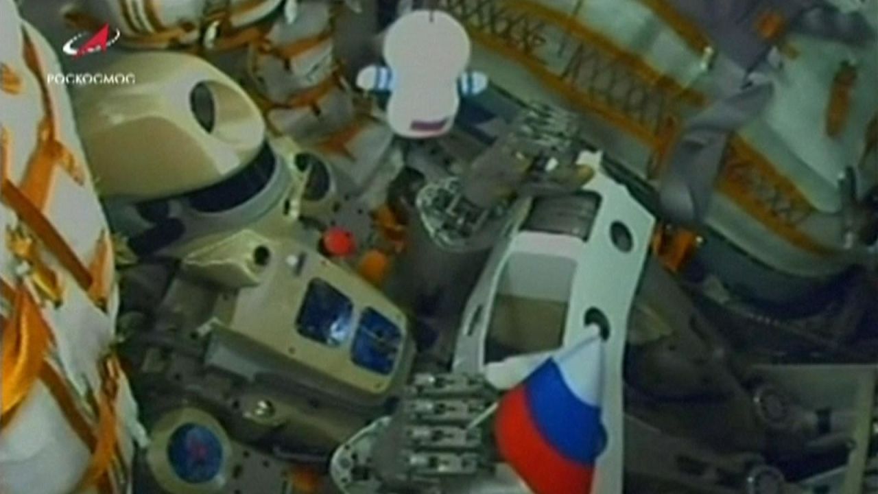 CNNE 692613 - rusia lanzo al espacio un cohete con un robot humanoide