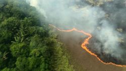 CNNE 693454 - bolsonaro intenta contener los incendios en el amazonas