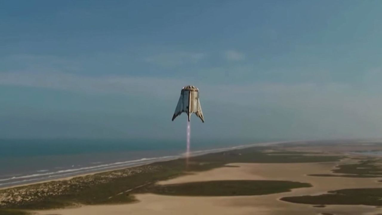 CNNE 694879 - el starhopper de spacex volo sobre texas