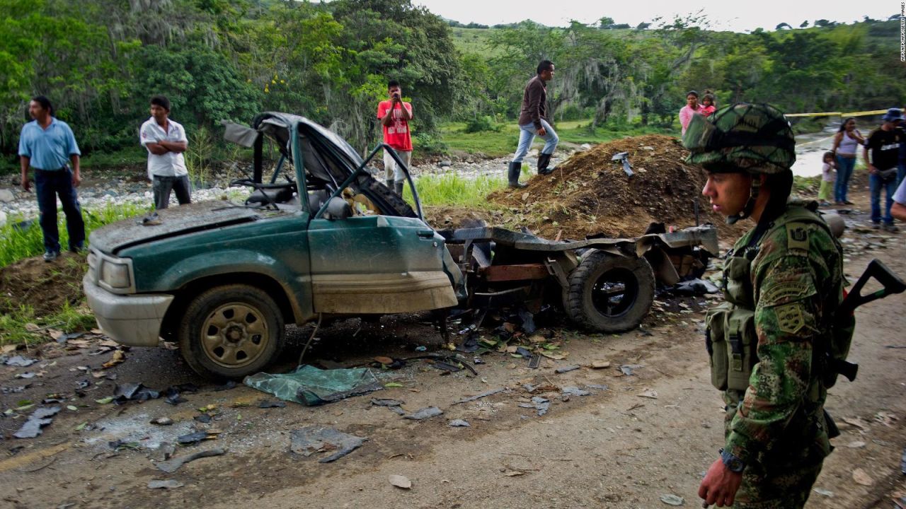 CNNE 695704 - farc- ¿cuan grave es la toma de armas de la disidencia?