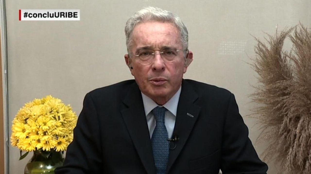 CNNE 698833 - alvaro uribe senala que no hubo proceso de paz