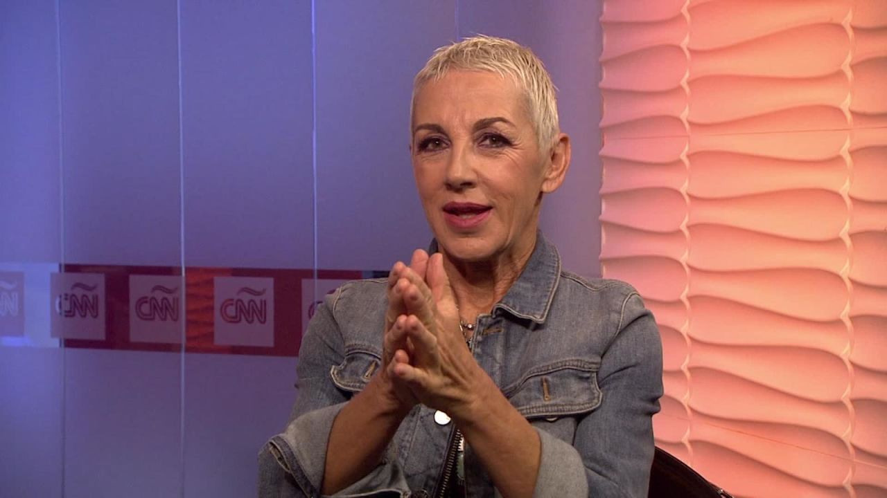 CNNE 699359 - ana torroja- "no se que pasaria si mecano siguiera hoy"