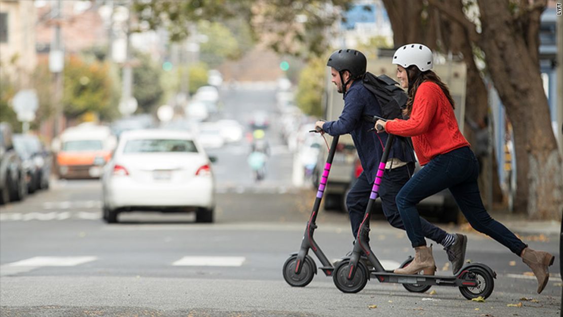 CNNE 6f07f96d - 180906085536-lyft-scooters-1-780x439