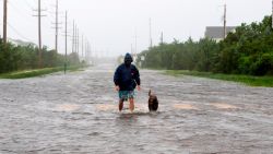 CNNE 700066 - ¿como afecta el cambio climatico a los huracanes?