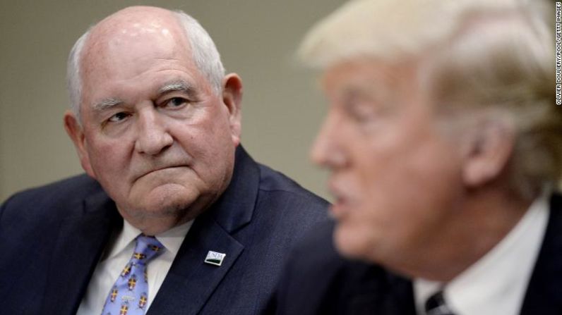 Sonny Perdue, secretario de Agricultura.