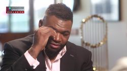 CNNE 704684 - con lagrimas en los ojos david ortiz habla tras el ataque