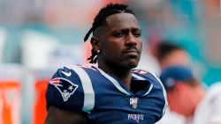 CNNE 706784 - los patriots le dan de baja a antonio brown