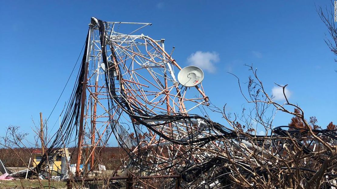 Gran parte de la infraestructura en la mitad oriental de Gran Bahama está destruida.