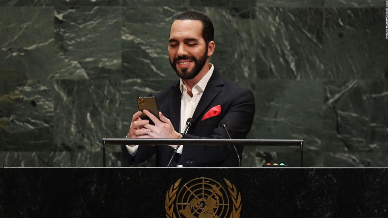 CNNE 709847 - con una selfi, nayib bukele dice que la onu es obsoleta