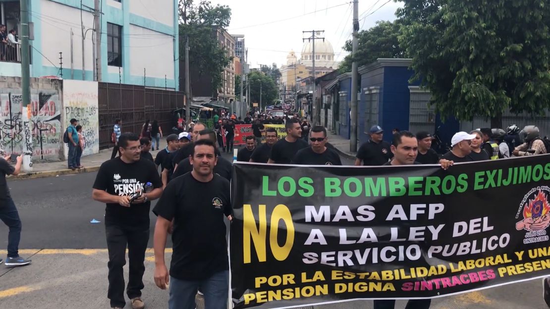 CNNE 709867 - marcha contra sistema de pensiones