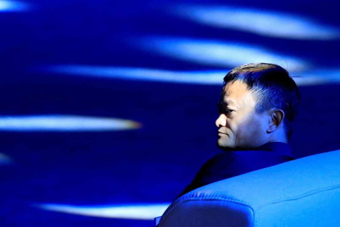 FOTO DE ARCHIVO: El cofundador y presidente ejecutivo del Grupo Alibaba, Jack Ma, asiste a la Conferencia Mundial de Inteligencia Artificial (WAIC) en Shanghai, China, el 17 de septiembre de 2018. REUTERS/Aly Song/File Photo