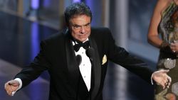 José José, popular cantante y actor mexicano, murió a los 71 años. Intérprete de innumerables éxitos, su talento también lo llevó a incursionar en la televisión y en el cine, donde protagonizó películas como Gavilán o paloma, y Perdóname todo.