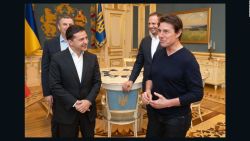 CNNE 711200 - ucrania- zelensky se reune con tom cruise