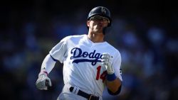 CNNE 711590 - "kike" hernandez, el pelotero multifacetico de los dodgers