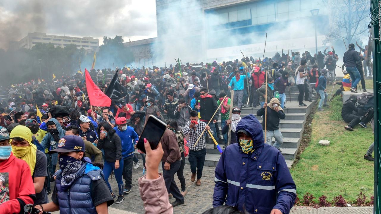 CNNE 714505 - choque de acusaciones en ecuador