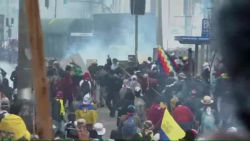 CNNE 716067 - ecuador- se intensifica la violencia en las protestas