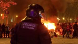 CNNE 718545 - independentistas continuan su protesta en barcelona