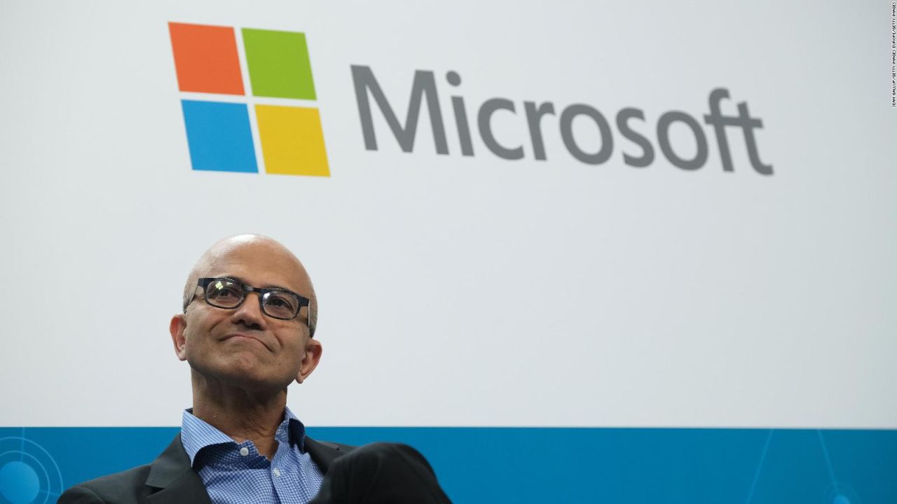 CNNE 718688 - ceo de microsoft recibe un aumento de 66%