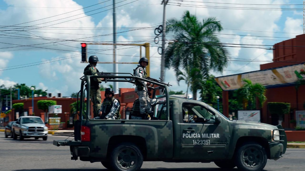 CNNE 719170 - balacera en culiacan- guzman fue liberado, amlo explico la razon