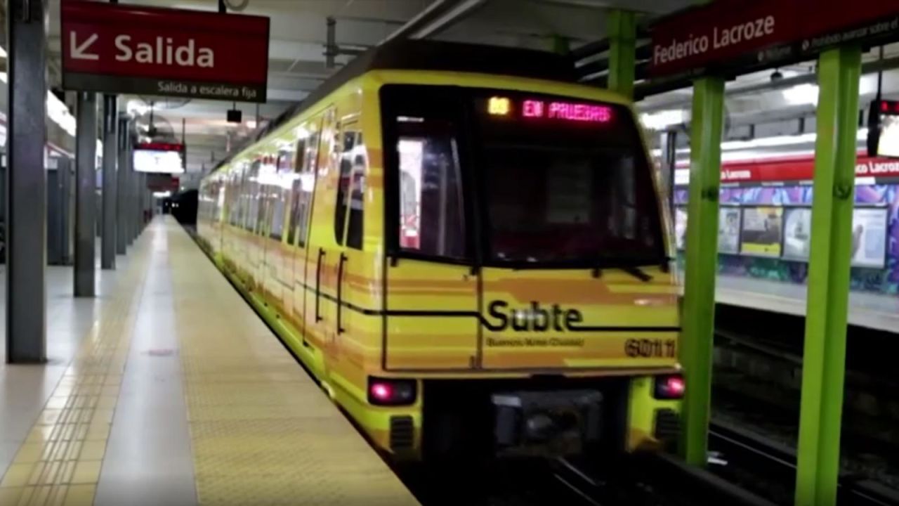 CNNE 719190 - paro y reclamos por el asbesto en el subte de buenos aires