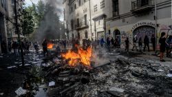 CNNE 721548 - chile- continuan las protestas, exigen renuncia de pinera