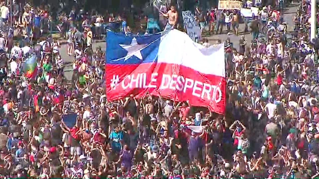 CNNE 721698 - lo que hay detras de las protestas en chile