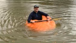 CNNE 722020 - transforman calabaza gigante en un bote