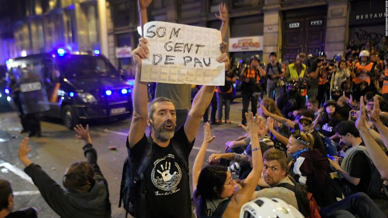 CNNE 722125 - santiago cabanas- en cataluna hay una minoria violenta