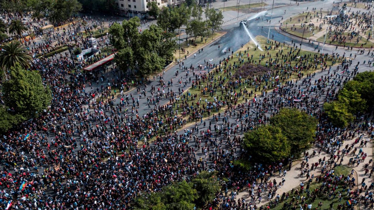 CNNE 722201 - ¿como saldra chile de la crisis social?