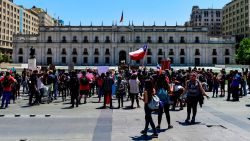 CNNE 724334 - ¿esta el capitalismo chileno en la silla de los acusados?