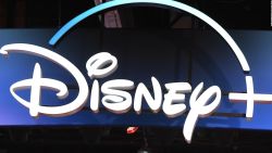 CNNE 730656 - breves economicas- expectativa por estreno de disney+