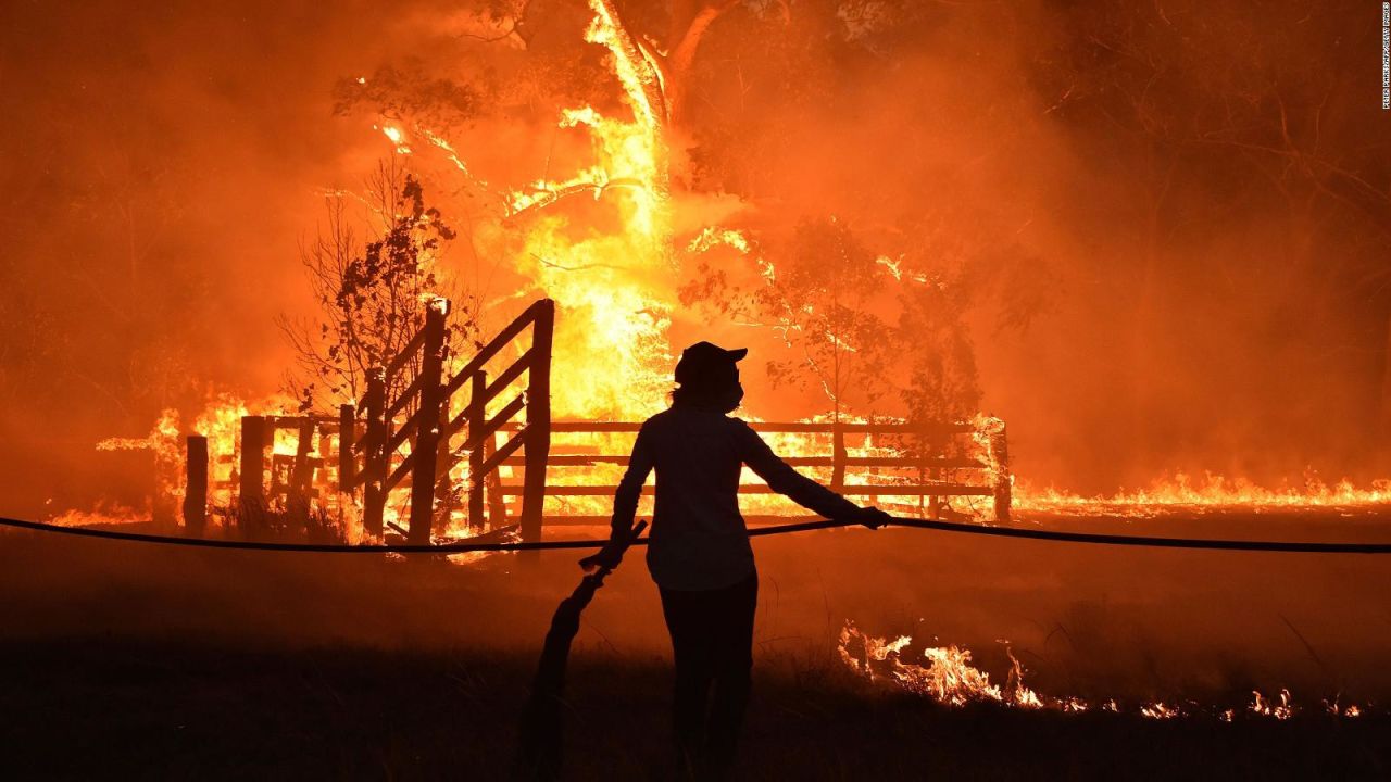 CNNE 732125 - en australia, incendios forestales dejan cuatro muertos