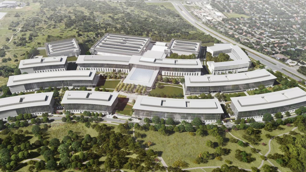 CNNE 734581 - apple empieza la construccion de su nuevo campus