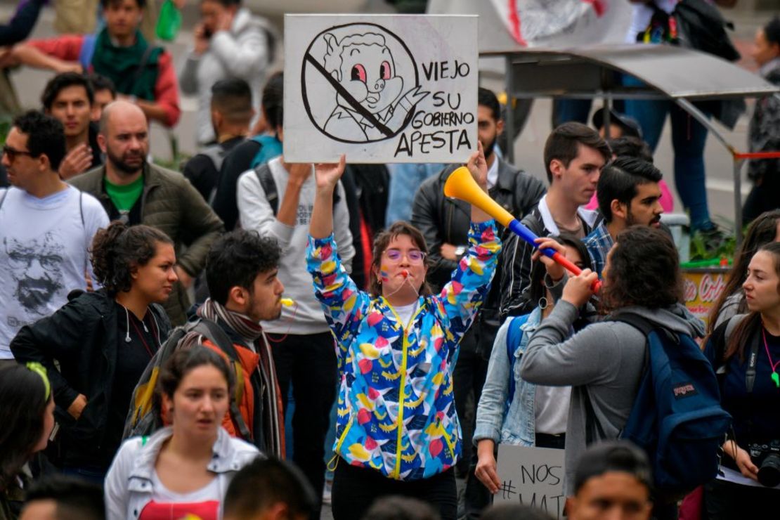 Estudiantes, sindicatos y grupos indígenas protestaron el 21 de noviembre de 2019.