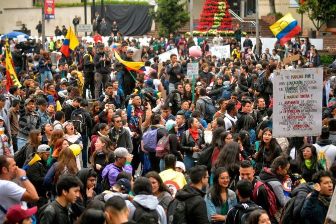 El paro fue convocado por estudiantes, sindicatos y grupos indígenas.