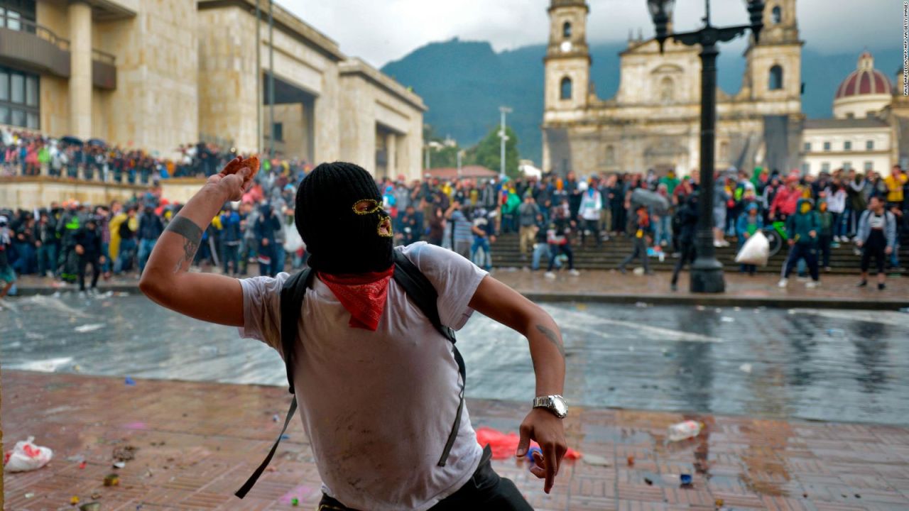 CNNE 735138 - grandes protestas en colombia contra el gobierno de duque