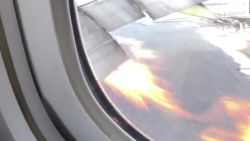 CNNE 735166 - graban motor de avion que se incendia en pleno vuelo