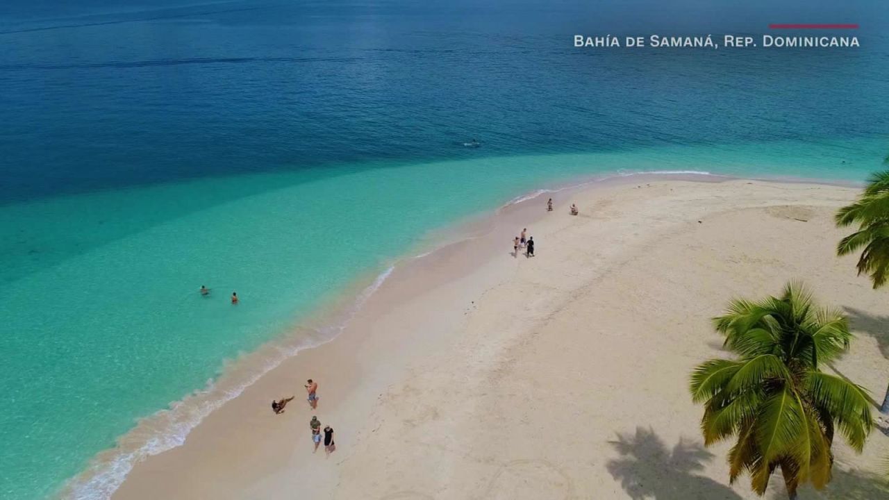 CNNE 735378 - bahia de samana- la union entre el mar, la navegacion y la naturaleza