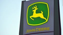 CNNE 737736 - john deere rebaja expectativas para el 2020