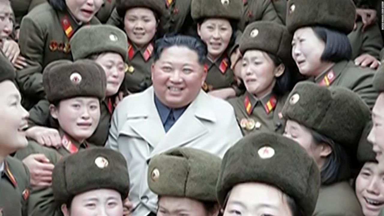 CNNE 737798 - lo que nos dicen las peculiares fotos de kim jong un