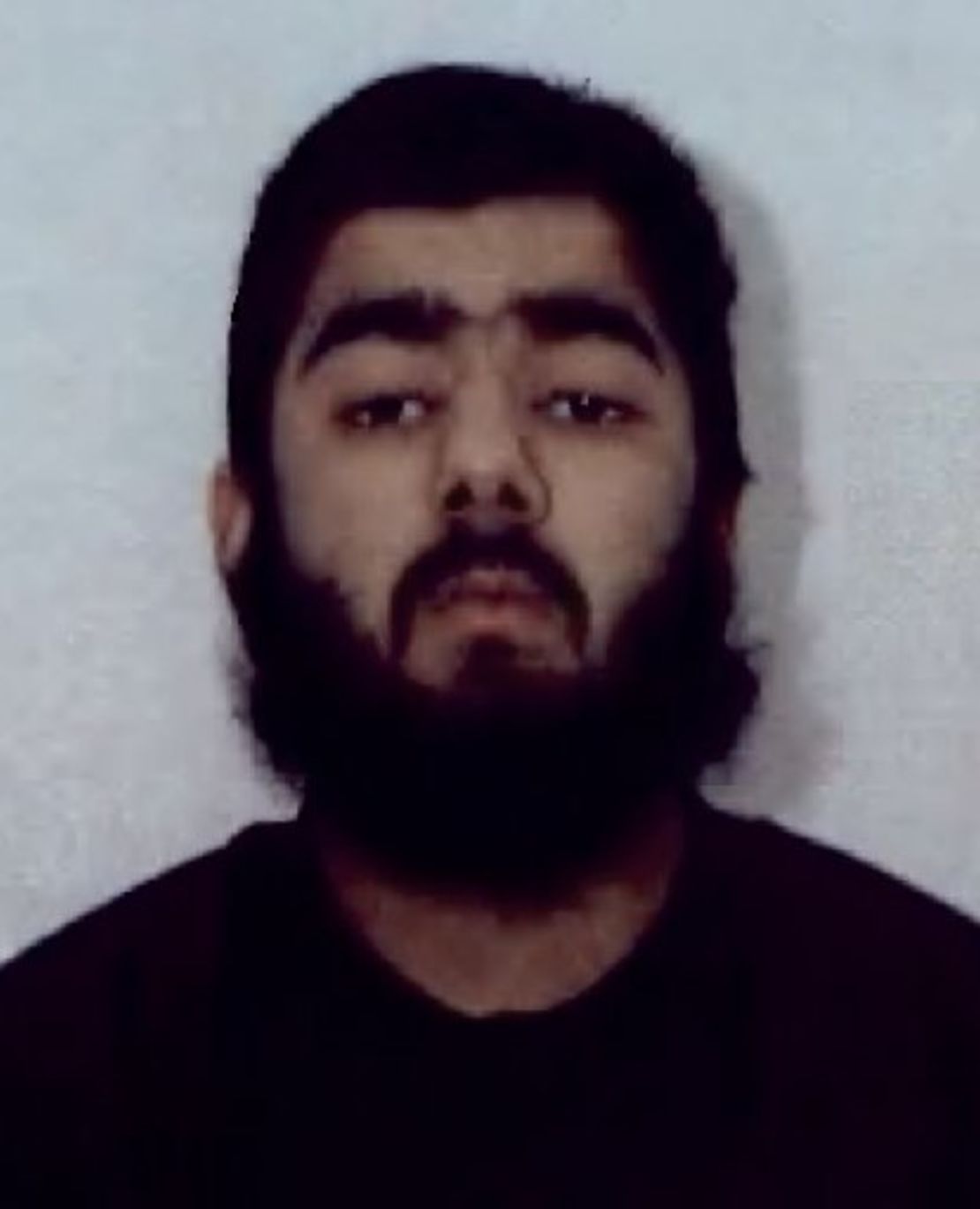 Usman Khan, de 28 años, es el sospechoso de perpetrar el "incidente terrorista" en el Puente de Londres.