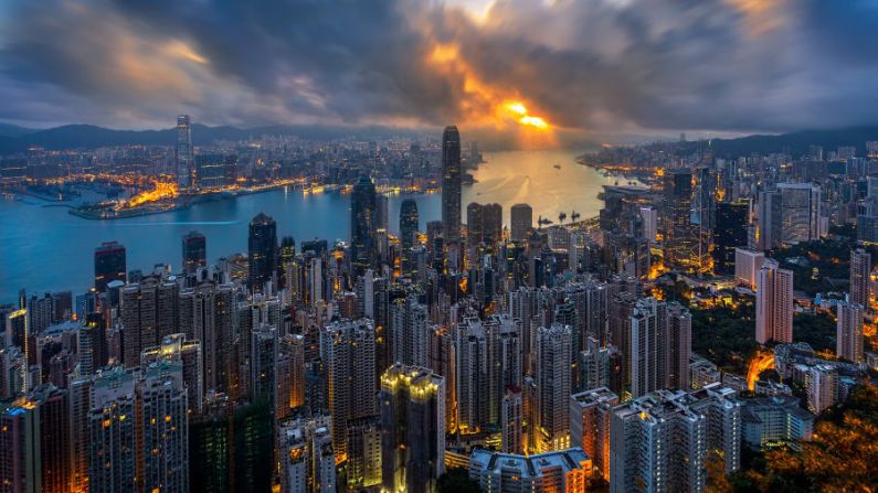 Puesto 1: Hong Kong. A pesar de meses de agitación política, se estima que el total de turistas internacionales de Hong Kong sea de 26 millones, este año, por lo que es la ciudad más visitada del mundo.