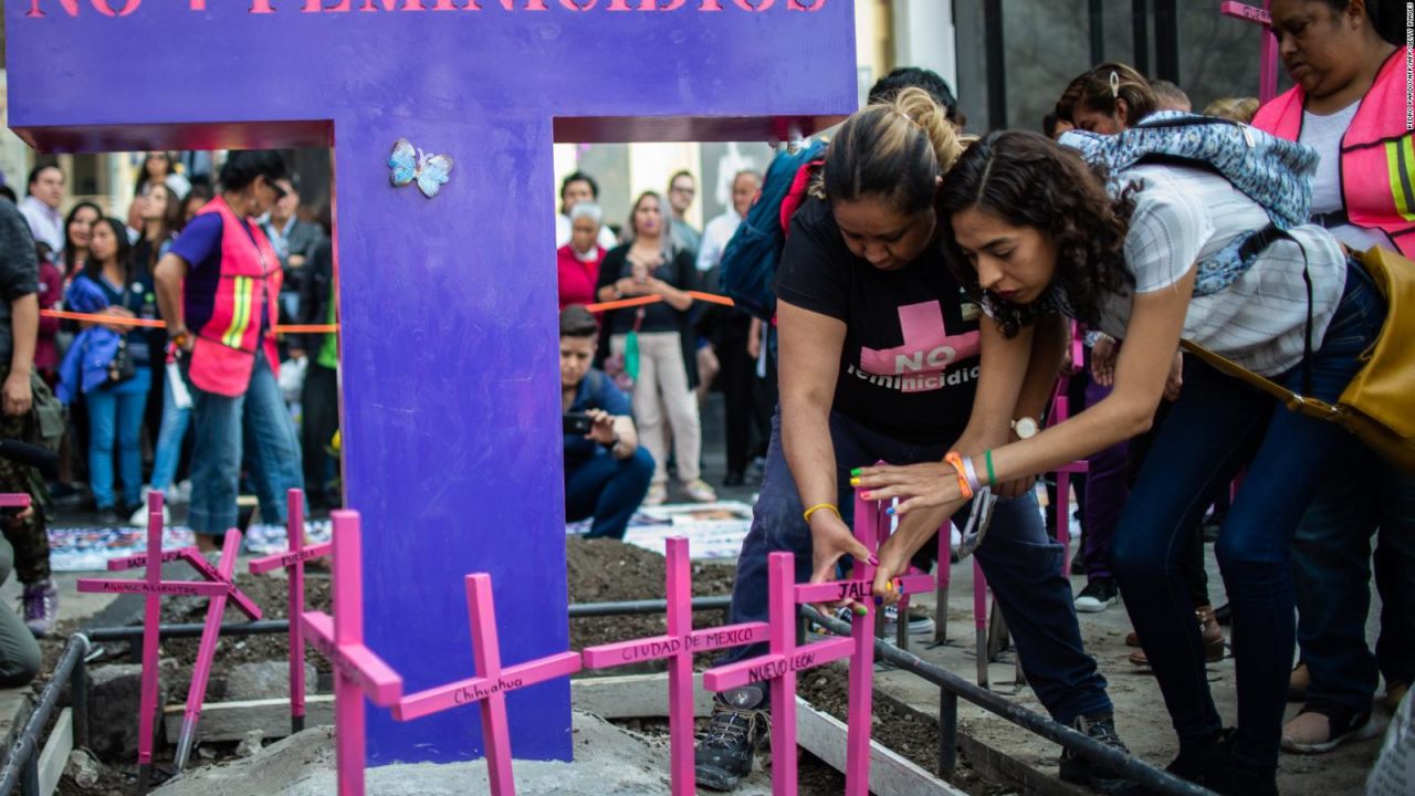 CNNE 740253 - los vacios legales frente a los feminicidios en mexico