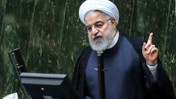 CNNE 740598 - rouhani pide liberar a manifestantes