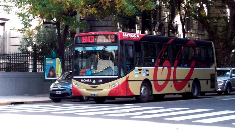 La ciudad lanza la primera línea de colectivos 100% eléctrica | cnn